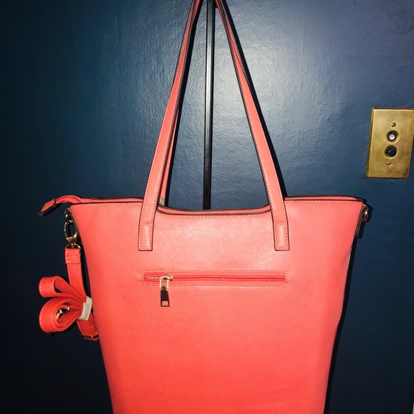 NWT Coral  Saffiano Leather Leather Tote - Picture 4 of 4